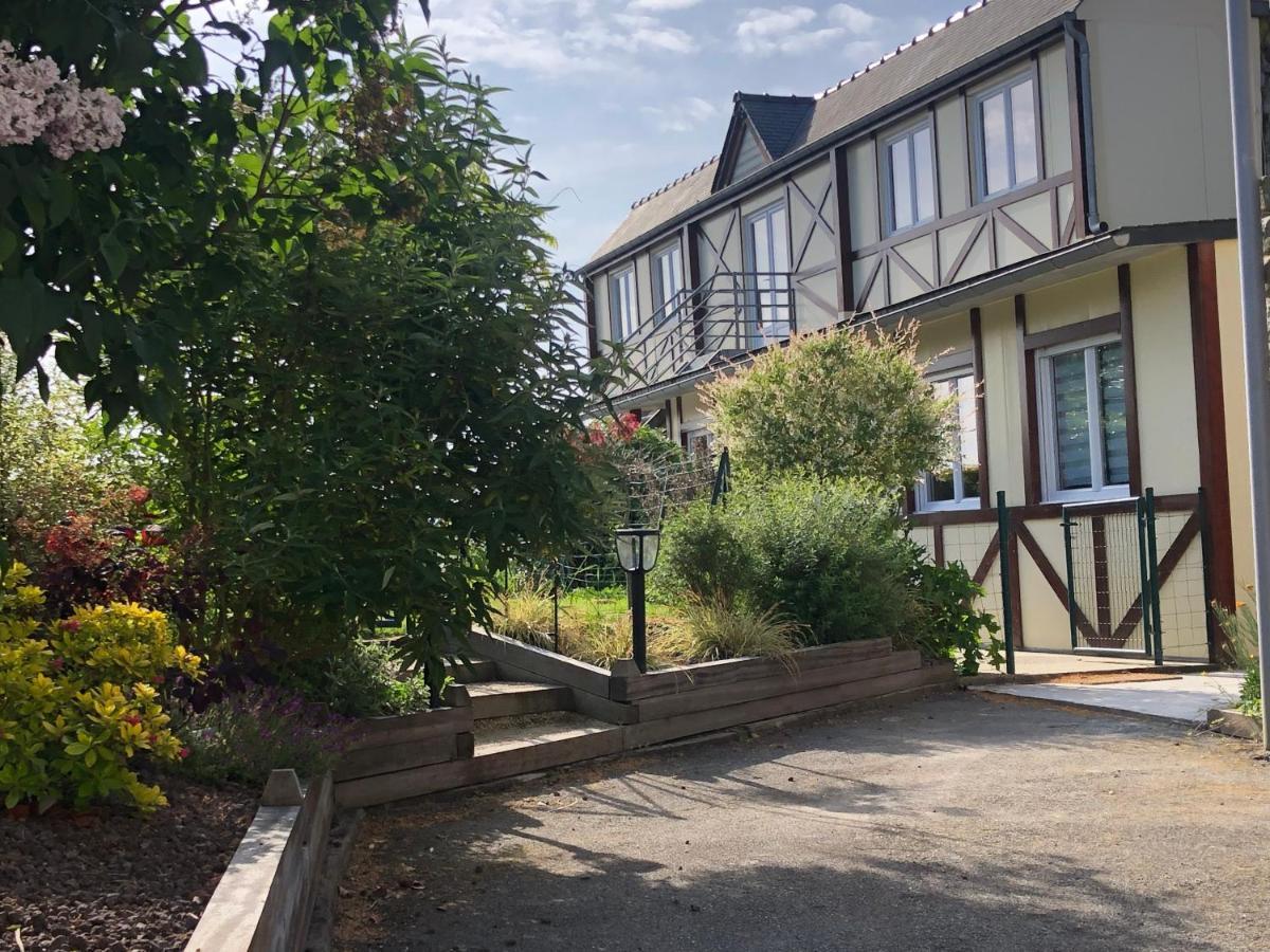 L'Ormelais Vacances Mont-Dol Exterior photo